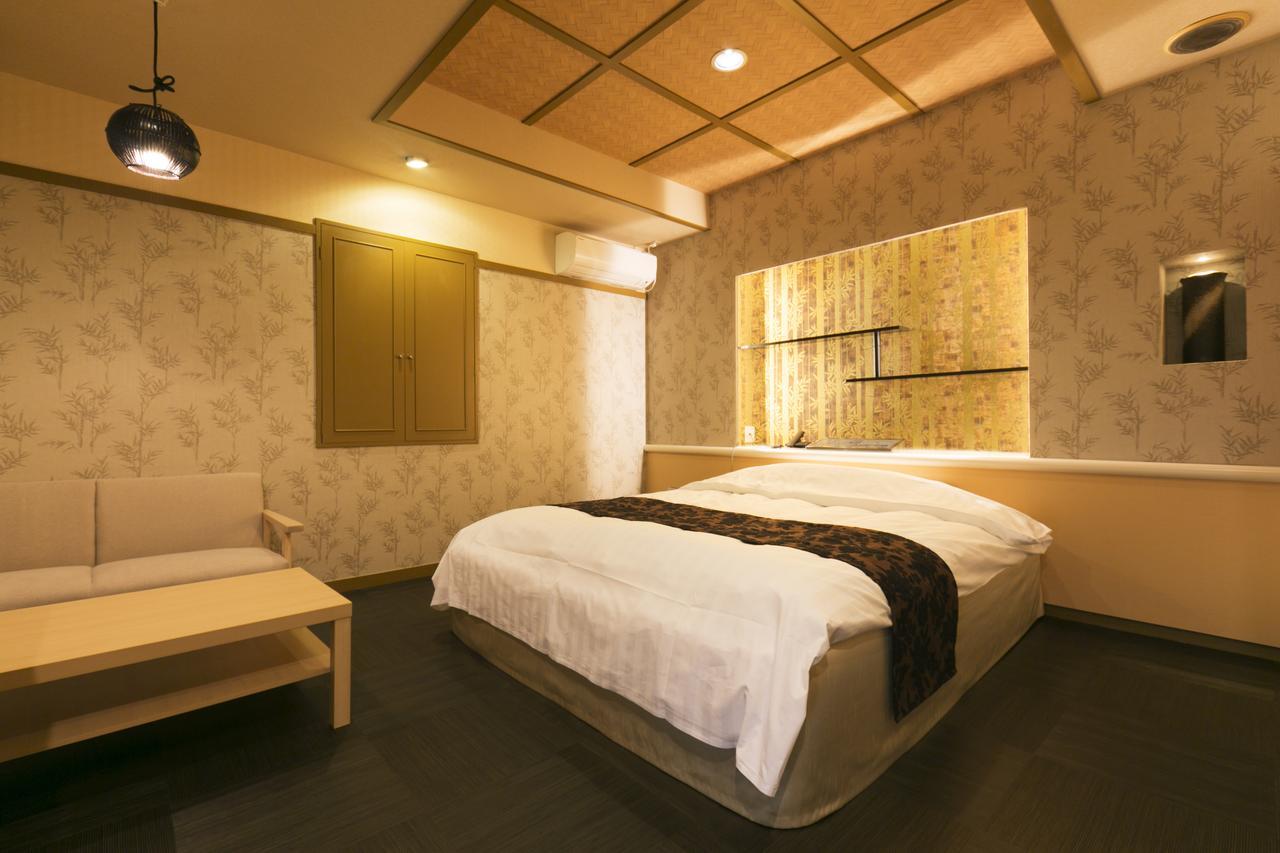 Hotel Atlantis Higashi Osaka (Adults Only) Exterior photo